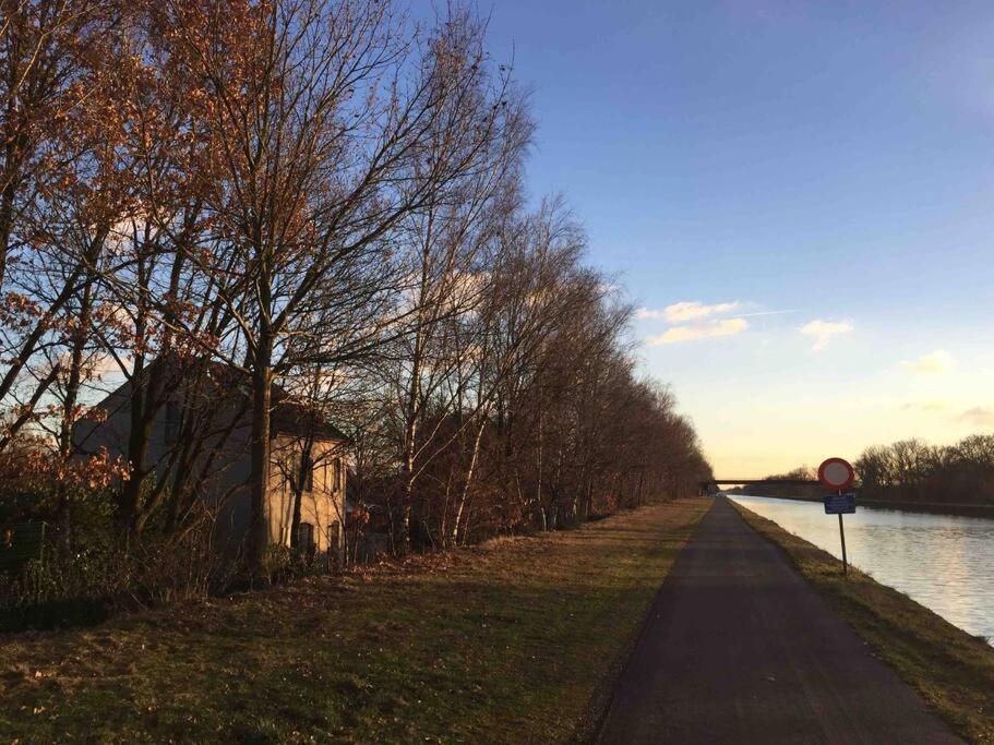 Casa Sandra Elisa Maasmechelen Esterno foto